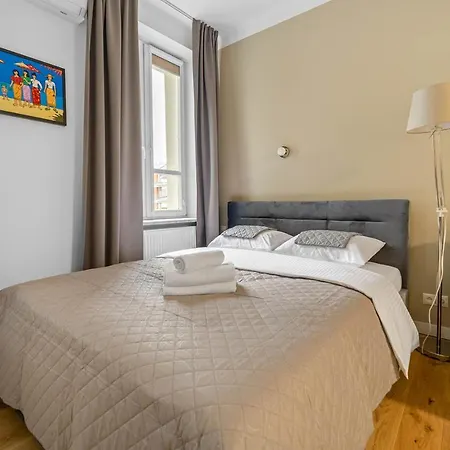 Piekna Grey דירה